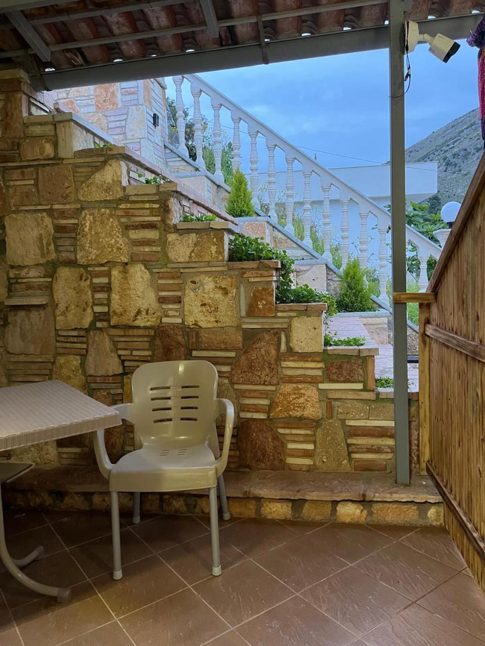 Vila Basho Sarandë Esterno foto
