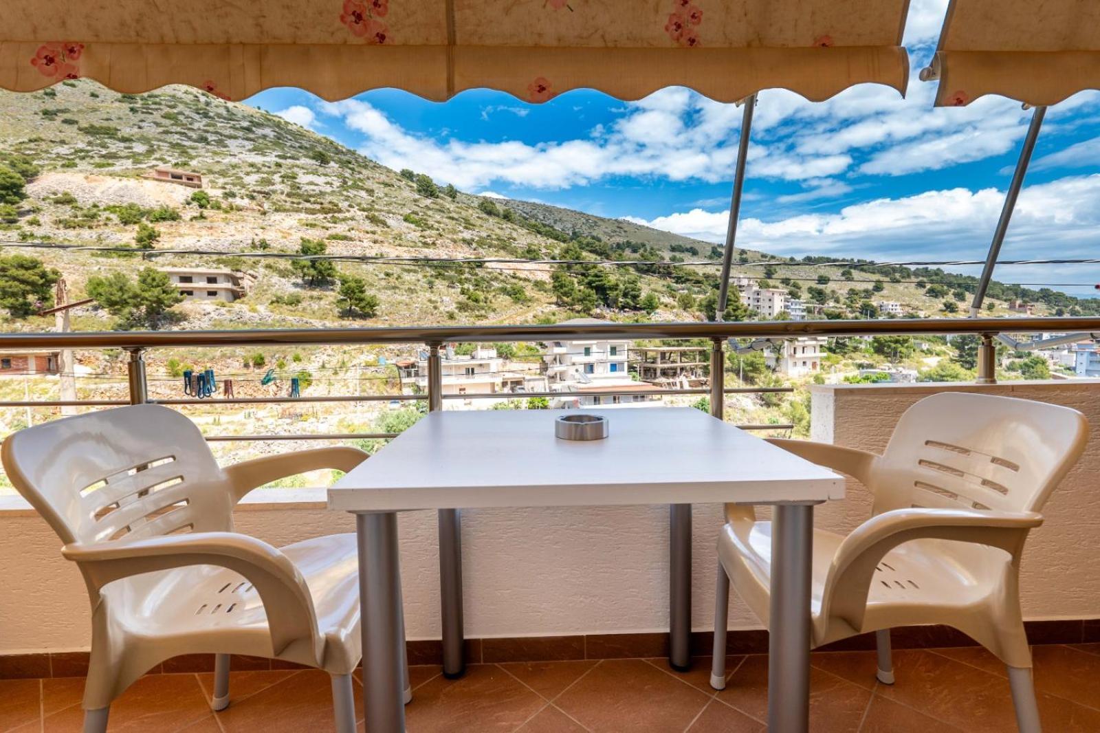 Vila Basho Sarandë Esterno foto