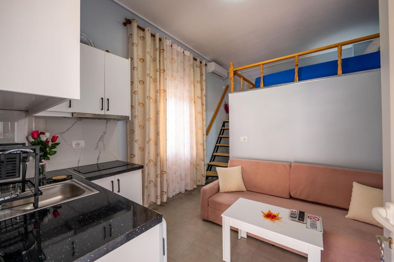 Vila Basho Sarandë Esterno foto