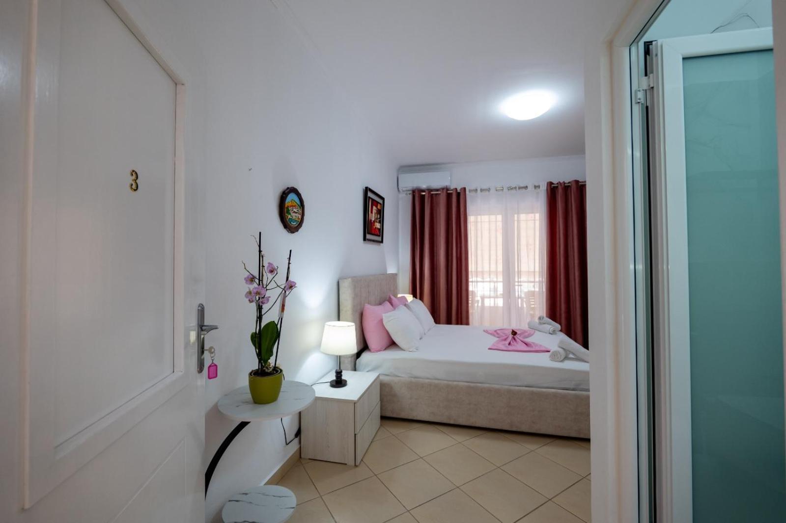 Vila Basho Sarandë Esterno foto