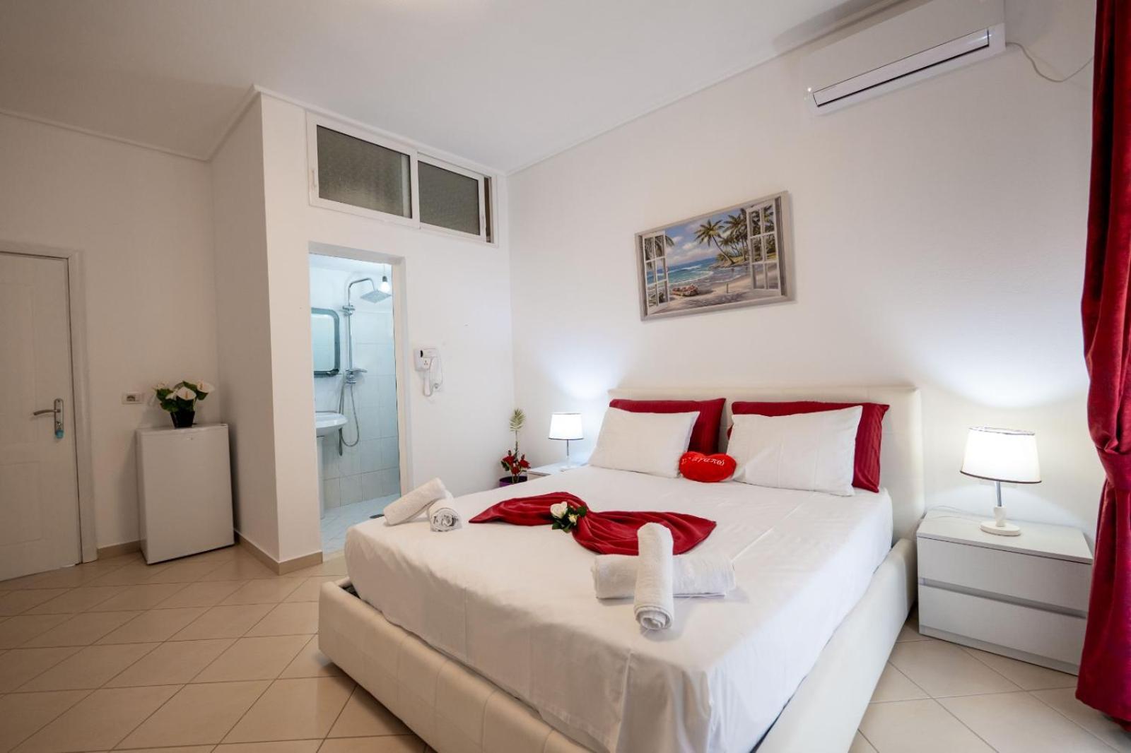 Vila Basho Sarandë Esterno foto