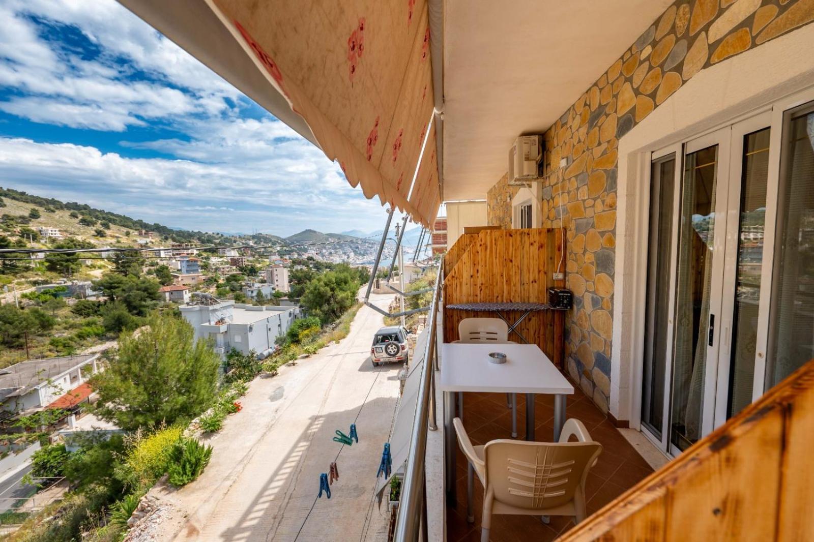 Vila Basho Sarandë Esterno foto